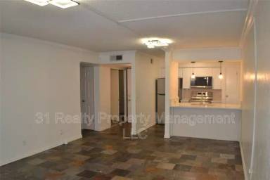 Main picture of River Oaks Condominiums