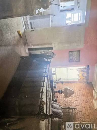 Main picture of 4224 Terrace St