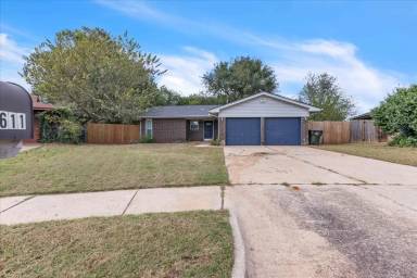 Main picture of 1611 Briarcliff Ct