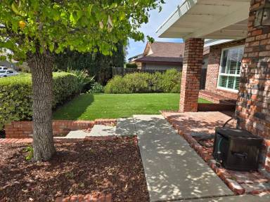 Main picture of 7769 Laurelridge Rd