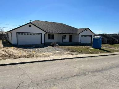 Main picture of 295 Kellner Ave