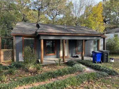 Main picture of 1816 Maple Ave