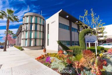Main picture of Cahuenga Place