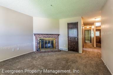 Main picture of 408 E 22nd Pl