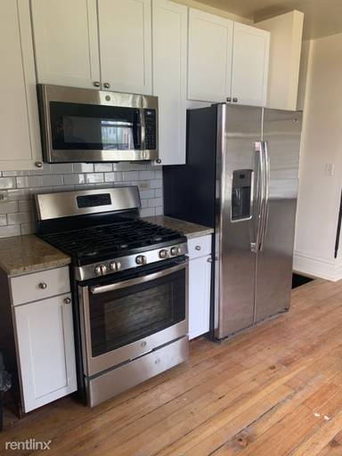 Main picture of 934 W 19th St