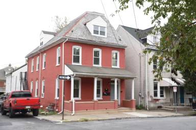Main picture of 1225 Lehigh St