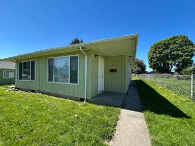 Main picture of 249 23rd Ave
