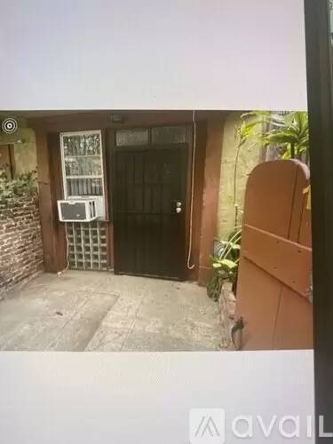 Main picture of 1328 N Stanley Ave