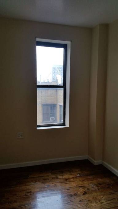 Main picture of 700 West 176th St Apartments