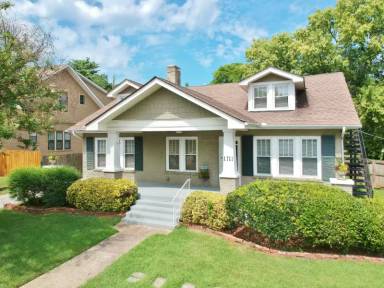 Main picture of 1711 Villa Pl