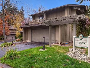 Main picture of 470 Sand Hill Cir