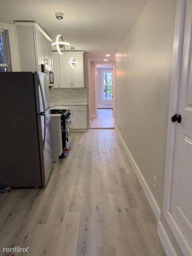 Main picture of 11 Zabriskie St Apartments