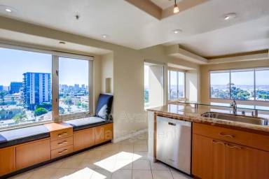 Main picture of 3060 6th Ave