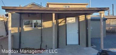Main picture of 1717 Edith Blvd NE