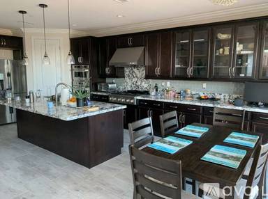 Main picture of 103 Globe