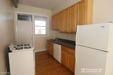 Main picture of 2455 W Logan Blvd