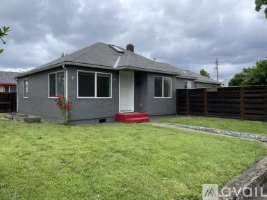 Main picture of 786 Fillmore St