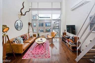 Main picture of 40 N 4th St