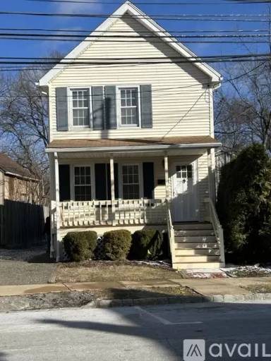 Main picture of 22 Cook Ave