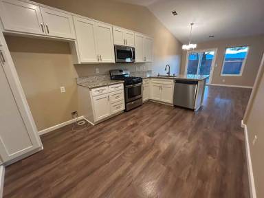 Main picture of 2360 Valley View Rd