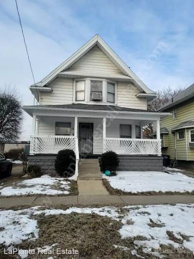 Main picture of 4027 Peak Ave