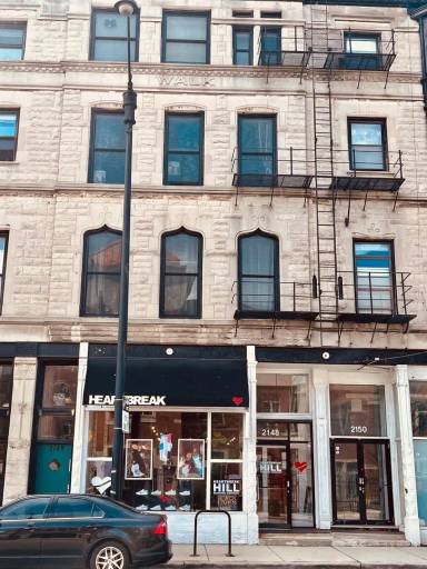 Main picture of 2148 N Halsted St