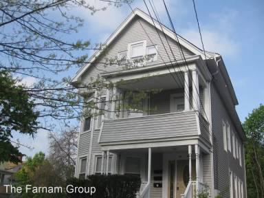 Main picture of 32 Sheffield Ave