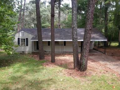 Main picture of 1984 Shady Lane Dr