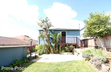 Main picture of 4432 Steele St