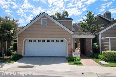 Main picture of 6068 Avenida de Castillo