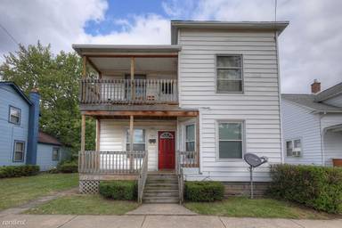 Main picture of 743 Crosby St NW