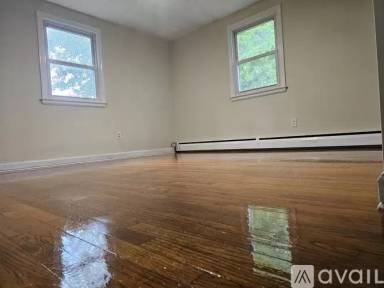 Main picture of 10 Dale Ave
