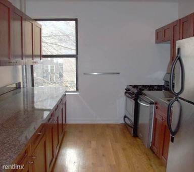 Main picture of 286 Eastern Pkwy