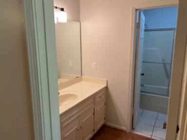 Main picture of 4001 Pebblecreek Ln