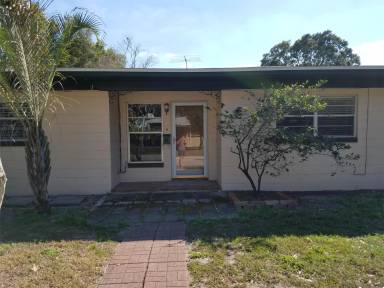 Main picture of 2323 Depauw Ave