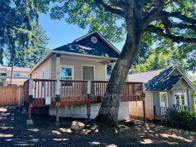 Main picture of Camas Apartments