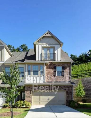 Main picture of 2170 Manor Pointe Dr