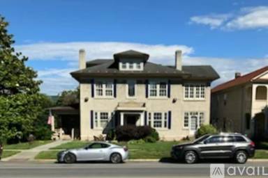 Main picture of 336 S Wayne Ave