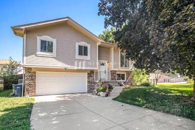 Main picture of 124 Cedar Cir