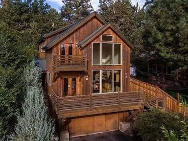 Main picture of 2159 NW Awbrey Rd