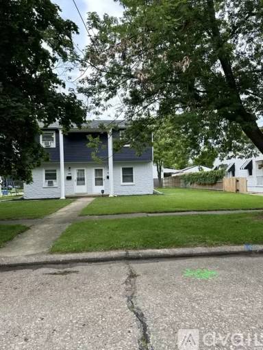 Main picture of 2222 W 14th St