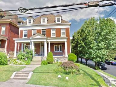 Main picture of 373 S Graham St