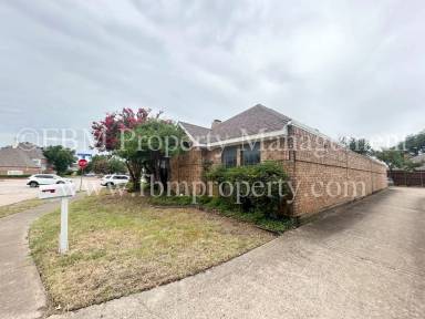 Main picture of 806 Cresside Ln