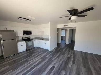 Main picture of 2226 W Southern Ave