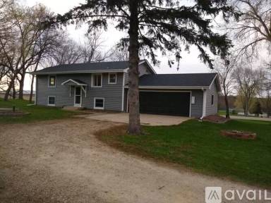 Main picture of 30319 72nd Avenue Way
