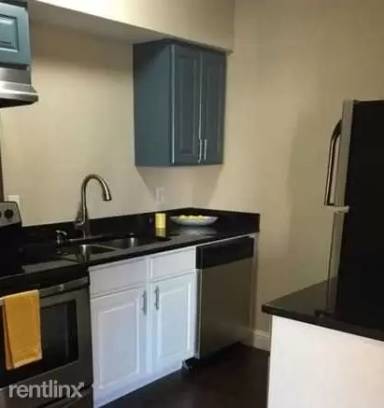Main picture of 2316 N Garrett Ave