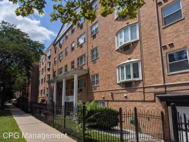 Main picture of 5920 N Kenmore Ave