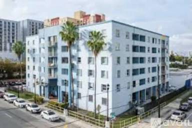 Main picture of 501 SW 1st St