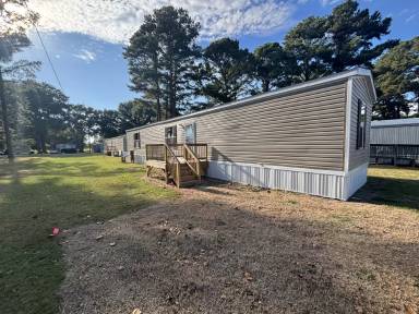 Main picture of 300 Ricks Rd