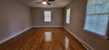 Main picture of 305 Highland Ave